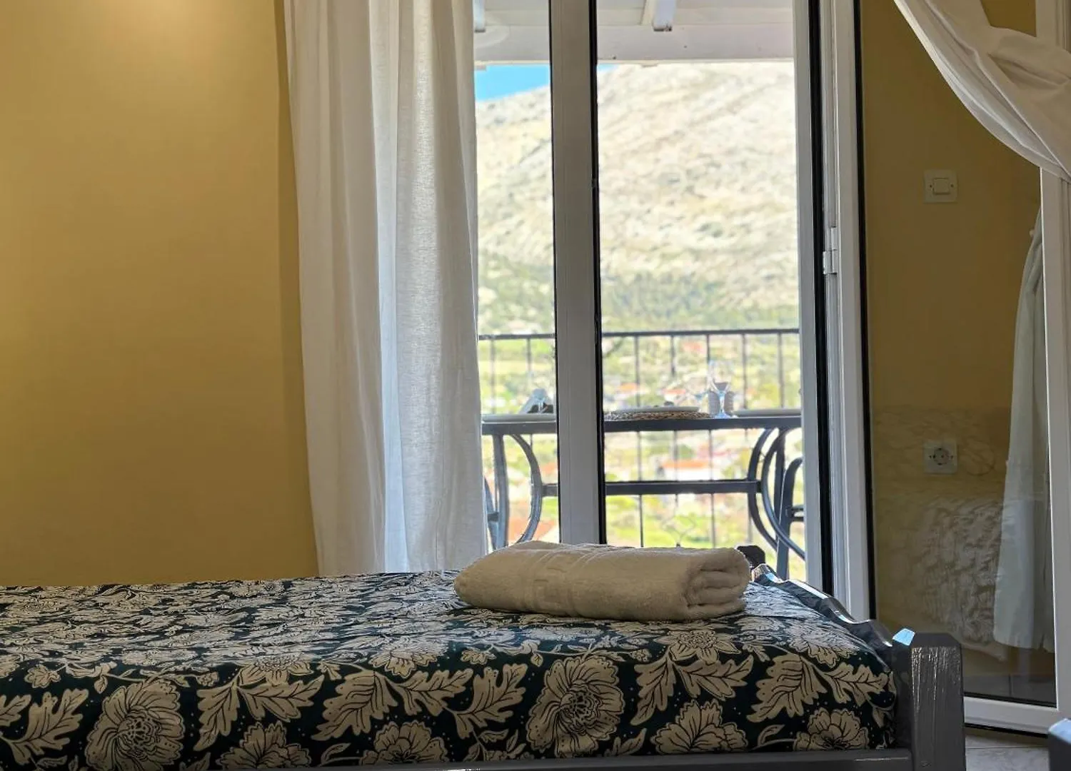 Myrtos Hotel 0*, Divarata Grækenland