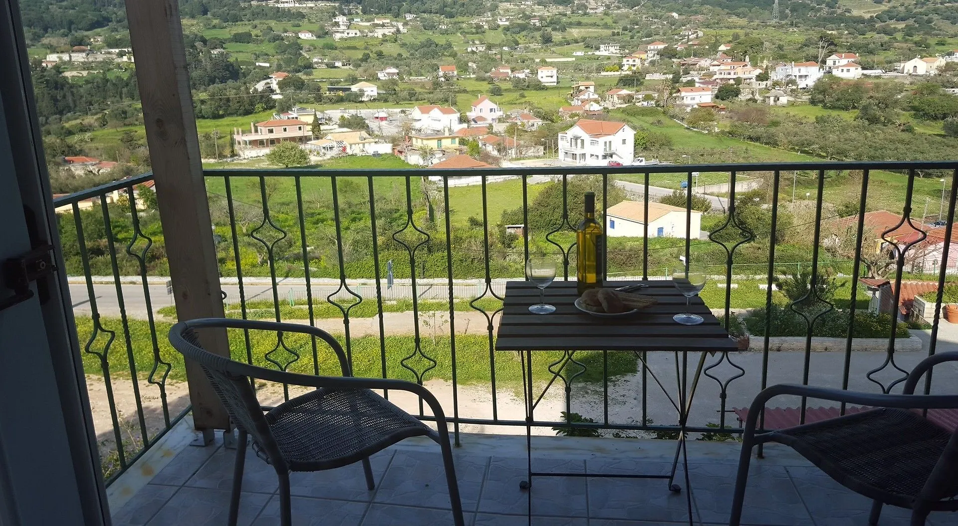 Myrtos Hotel Divarata 0*,
